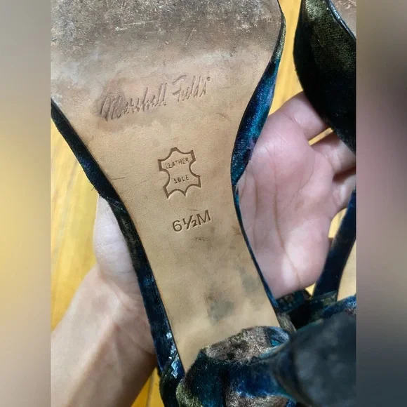 Vintage Marshall Fields heels - Picture 9 of 11